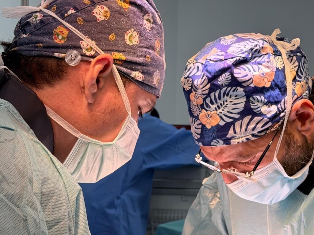 Kyphoscoliosis Realignment